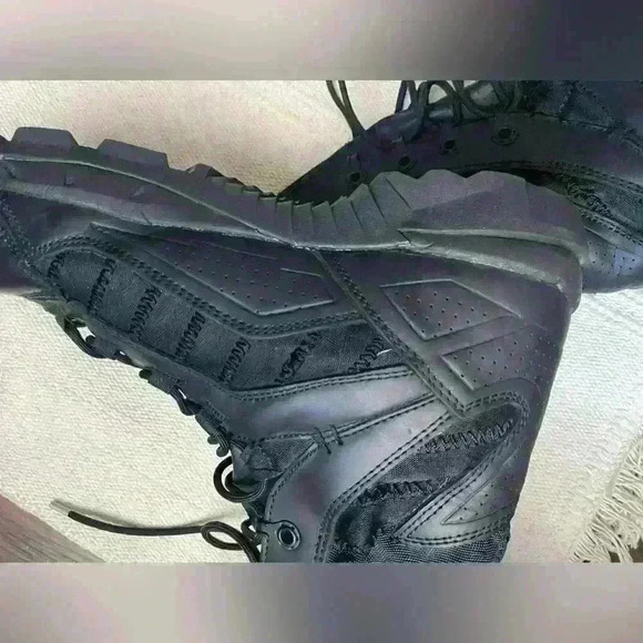 VIKTOS STRIFE WATERPROOF MEN'S BOOTS Sz 10 - Picture 7 of 16